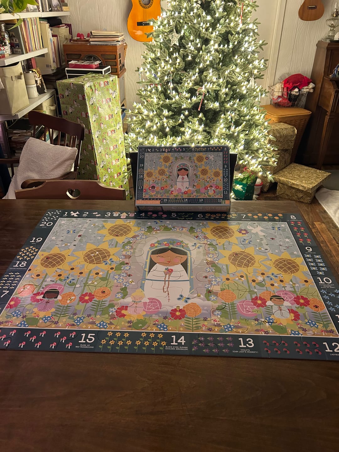 Customer photo review of Mary Garden Counting Search & Find Giant Floor Puzzle 24" x 36"