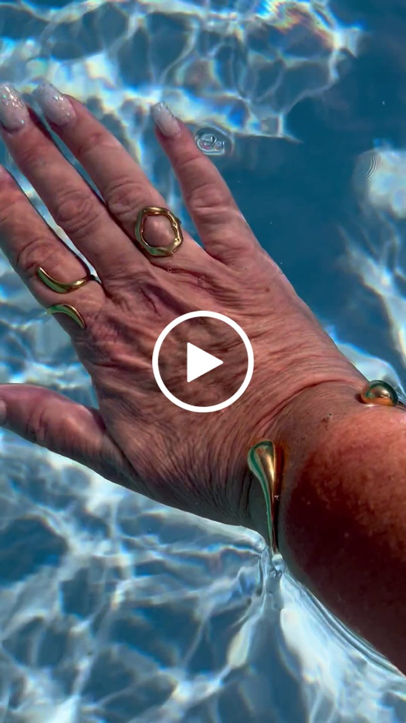 Customer video review of Cairo Band Ring (Bundle)