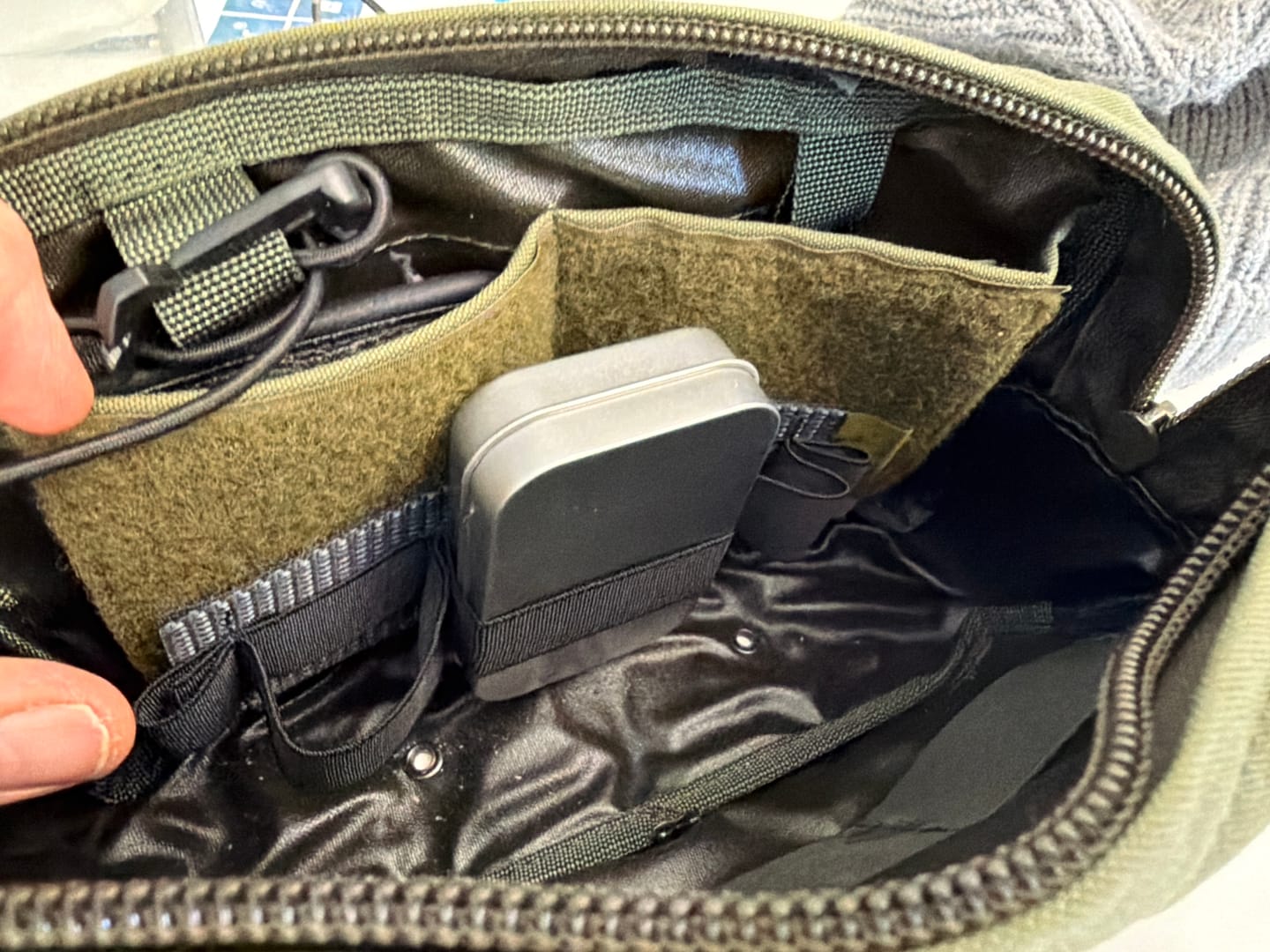 Customer photo review of Elastic organizer