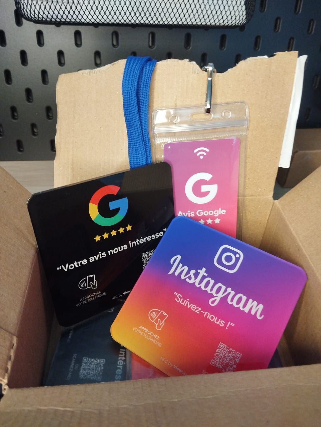 Customer photo review of Carte Avis Google NFC connectée avec QR code