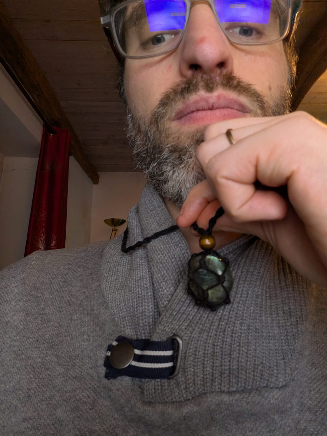 Customer photo review of Collier Labradorite Homme