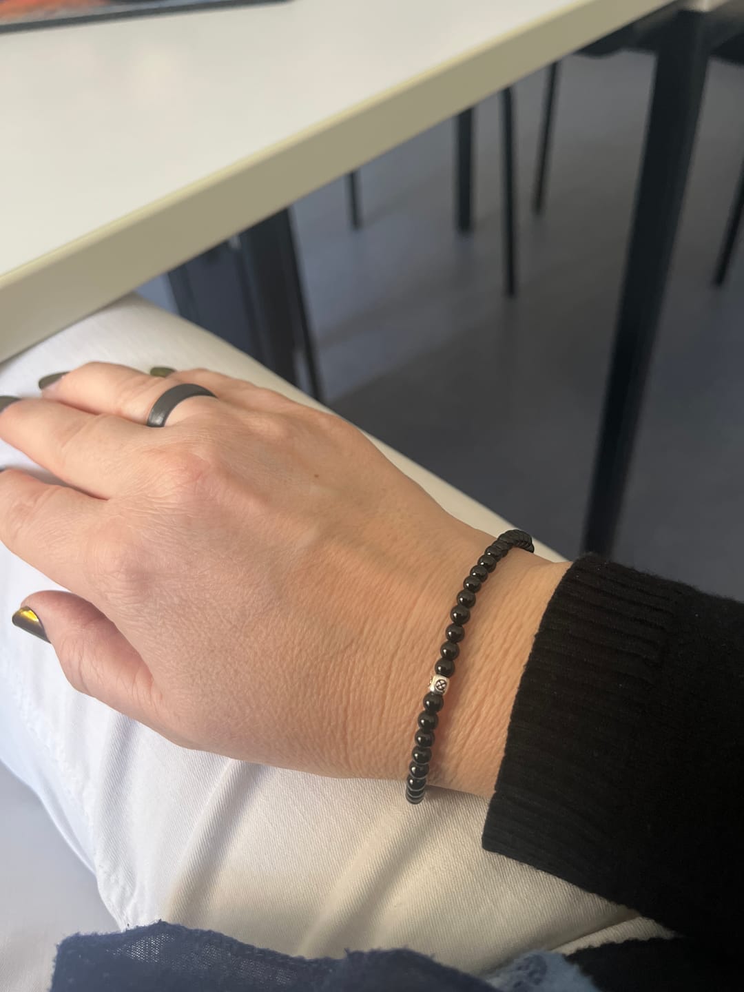 Customer photo review of Obsidian Armband - Perlen