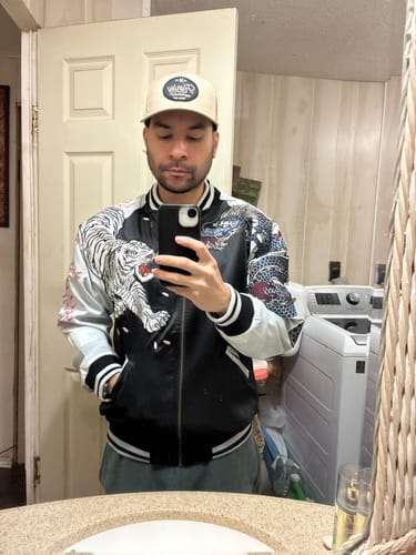 Customer photo review of Four Legendary Creatures Sukajan Souvenir Jacket