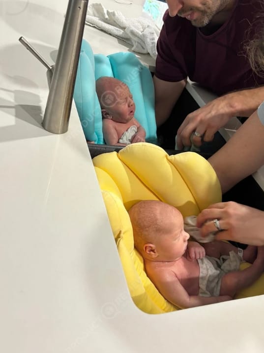 Customer photo review of Bleue Bebe's Sink Bather