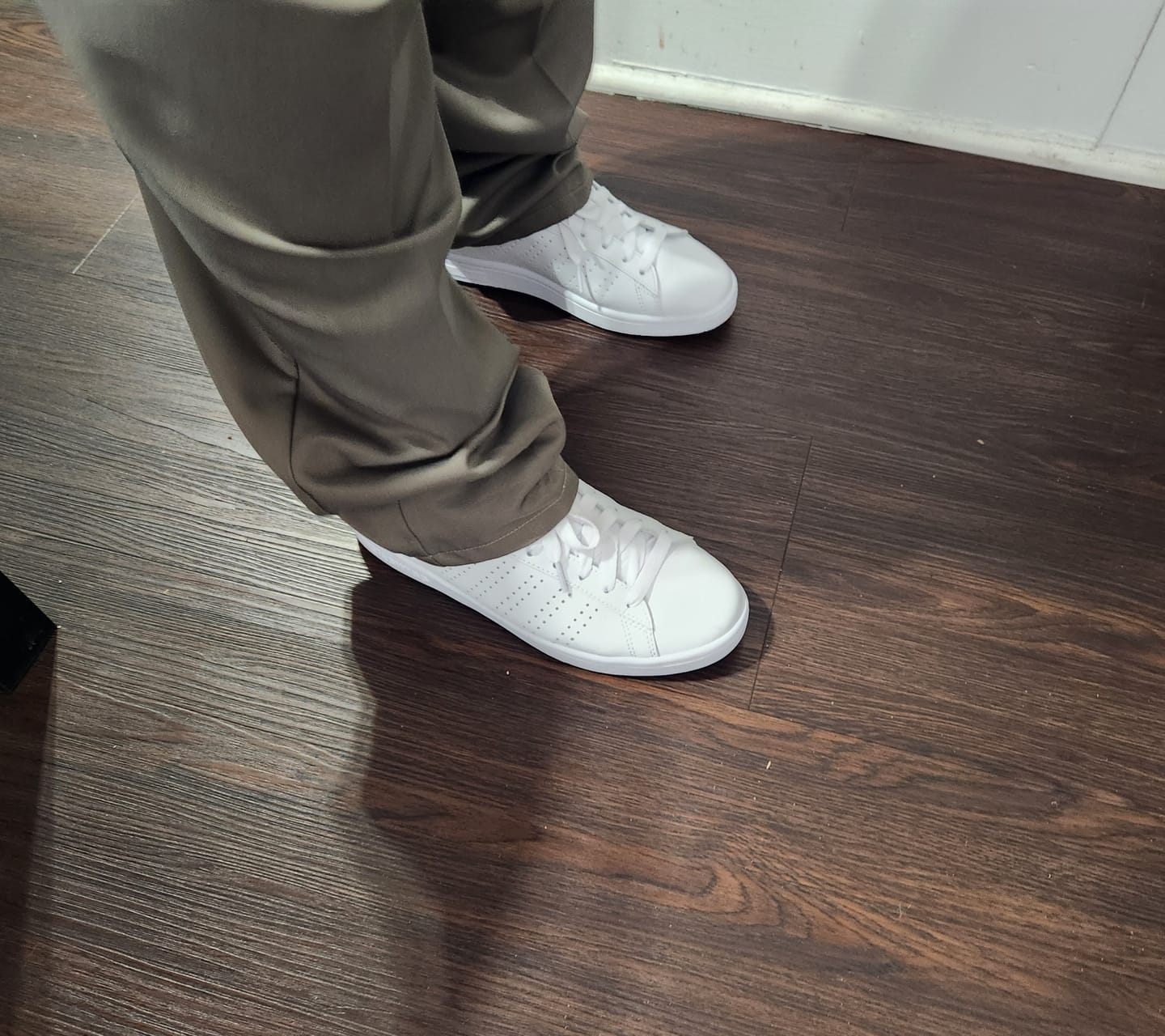 Customer photo review of 04411-130-M | COURT BASE II | WHITE/NAVY/RED