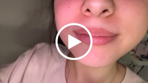 Customer video review of Sheglittary Pretty Glitter Lip Kit - viral shade