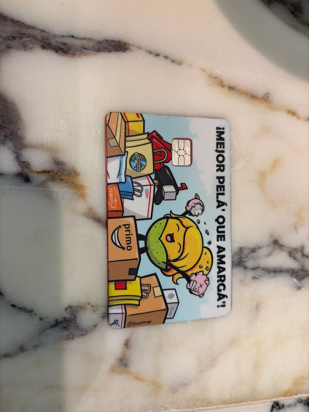 Customer photo review of (Damas) Mejor Pelá' que Amargá' - Sticker para Tarjeta de Crédito