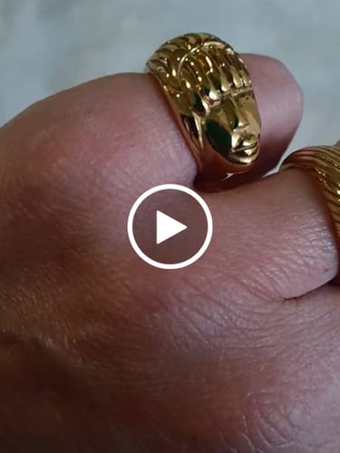 Customer video review of Anello "Radice"
