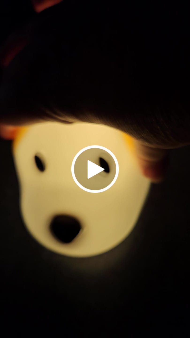 Customer video review of MeWaii® Squishy Silicone Tap Tap Night Light Lamp Best Gift