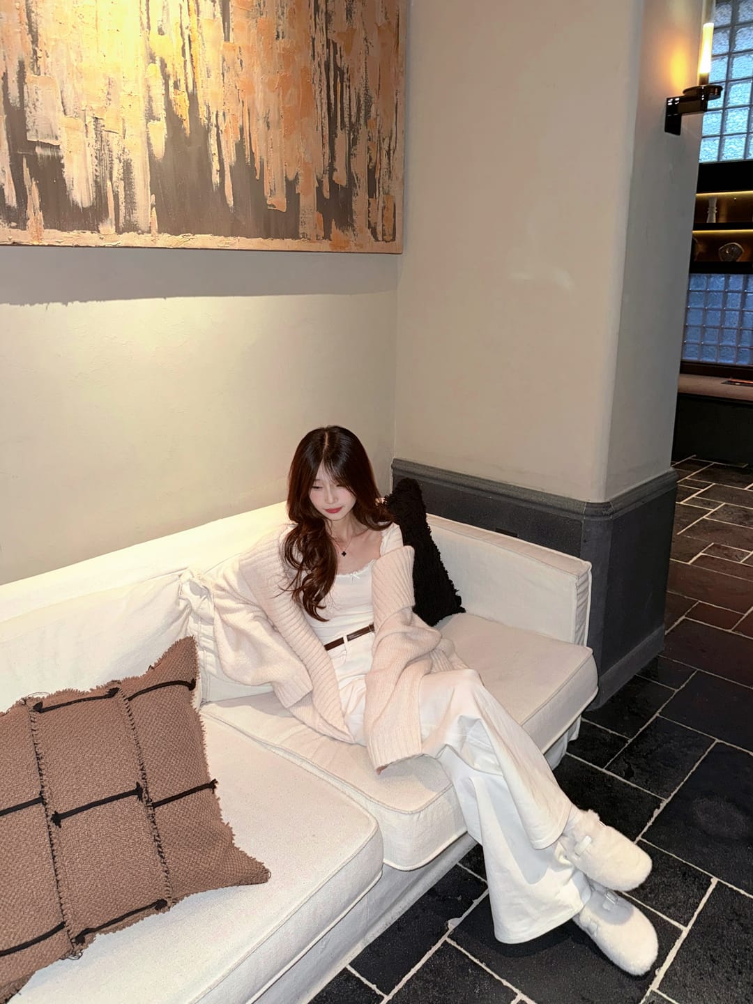Customer photo review of ROVENTE High-Rise Wide-Leg Denim Trousers