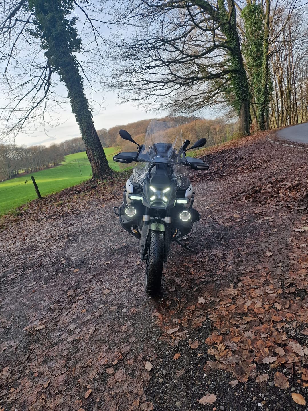 Customer photo review of Under Nose Mount for Motorcycle Lights