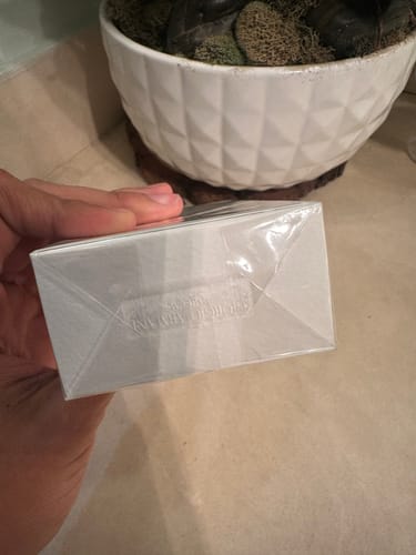 Customer photo review of Giorgio Armani Acqua Di Gio Men Eau De Toilette Spray 3.4 oz / 100 ml