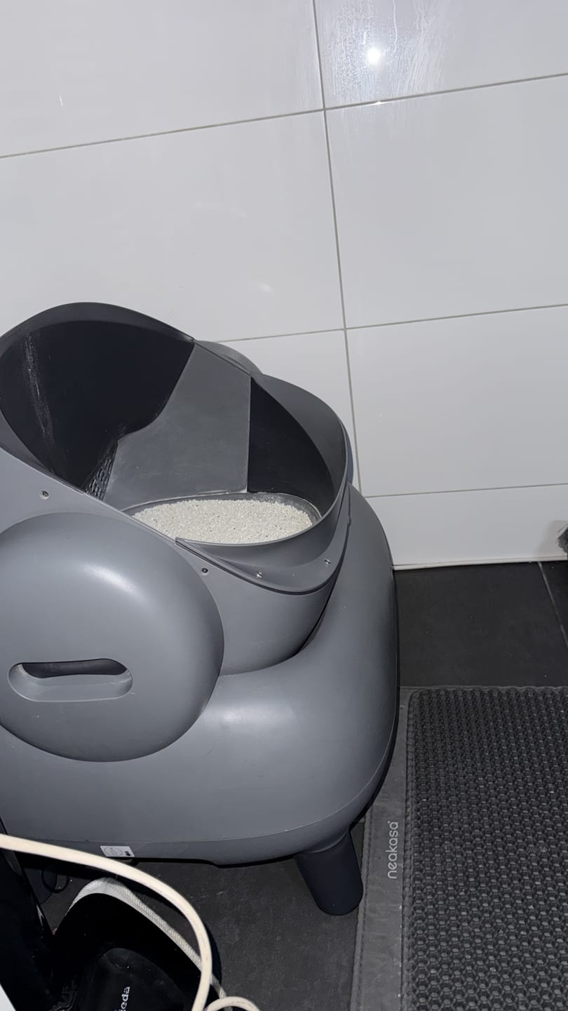 Customer photo review of Neakasa Zaun für M1/M1 Lite Plus - Verbesserte Version für Streu- und Urinschutz