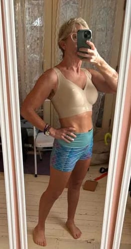 Customer photo review of Full coverage wireless bra