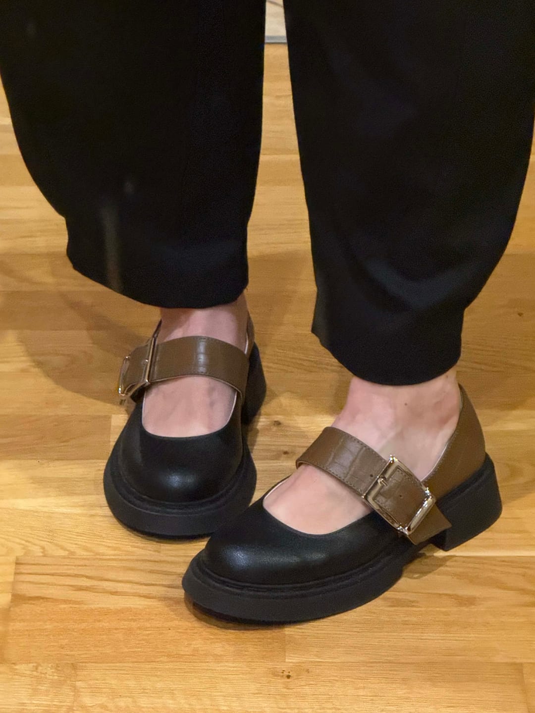 Customer photo review of Kopos Closed Toe Sandals