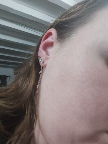 Customer photo review of Boucle d'oreille Liana