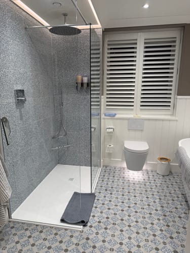Customer photo review of 1500 x 900 Rectangle Stone Shower Tray