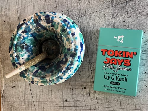 Customer photo review of Oy G Kush | Hybrid