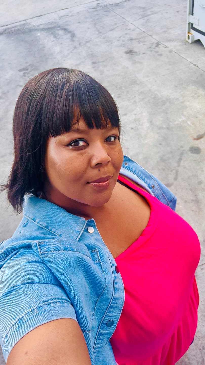 Customer photo review of Brazilian Fringe Bob - 8"
