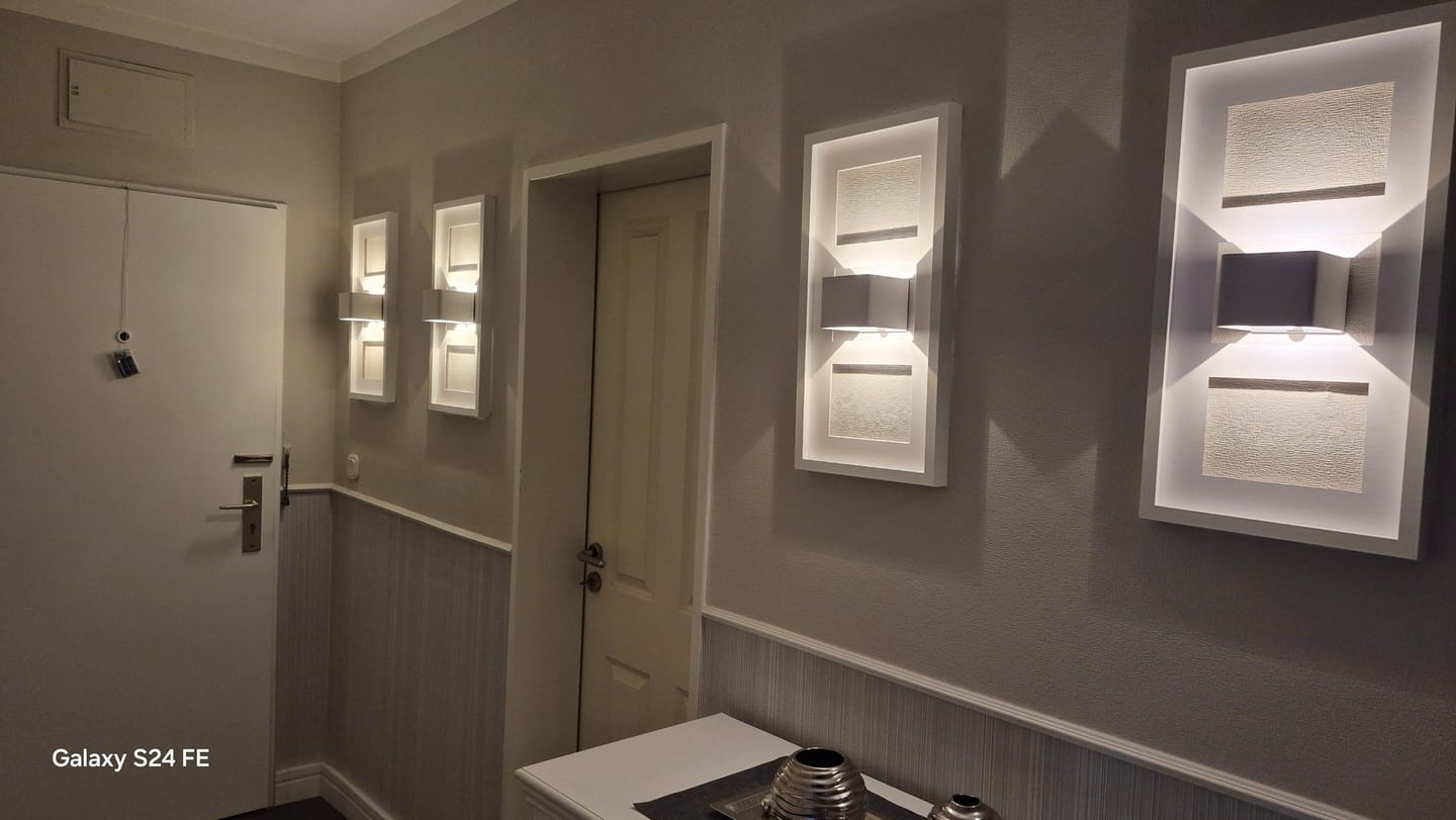 Customer photo review of CUBE Wall lamp | Rechargeable