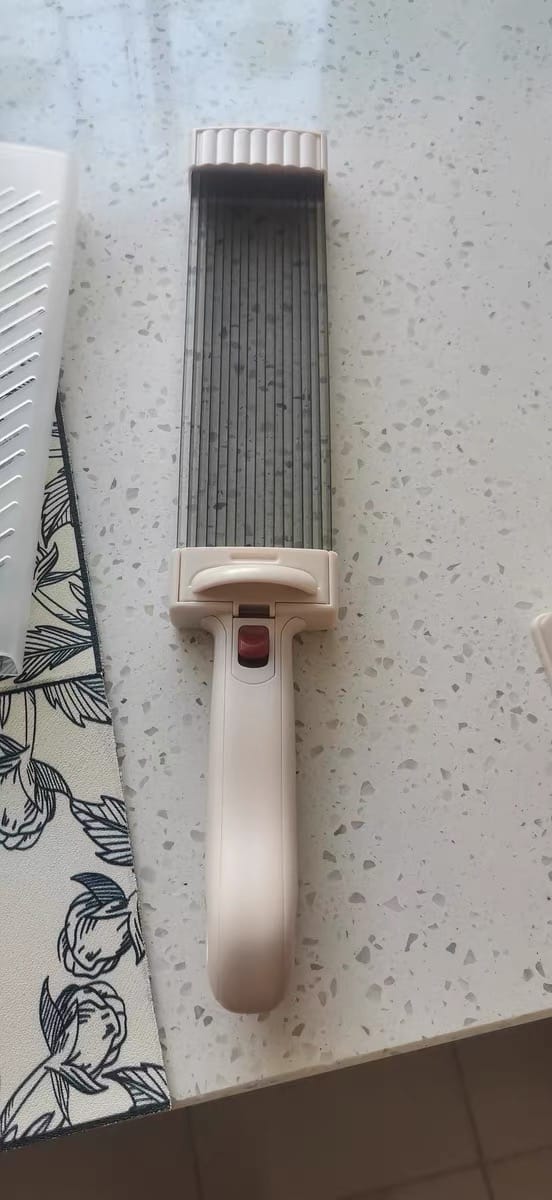 Customer photo review of Manual Meat Slicer & Knife Sharpener Set – Stainless Steel, Perfect for Beef, Pork, Lamb – Ideal for Home Cooking & BBQ, Black