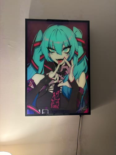 Customer photo review of Custom Design Plexi Glass Wall Art Vertical (Large - 24" X 16")