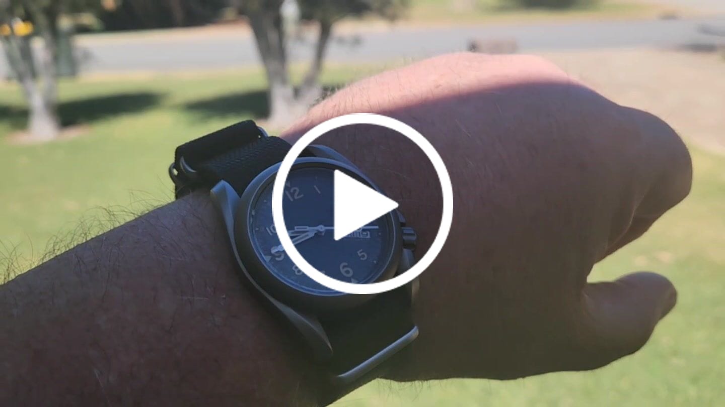 Customer video review of VOYAGER - 100M Waterproof Titanium Automatic Field Watch | Black