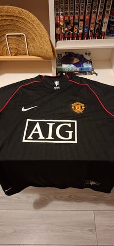 Customer photo review of Manchester United maillot extérieur Rétro 2007 2008