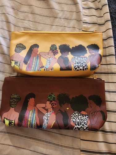 Customer photo review of Squad Espresso Brown Cosmetic Bag