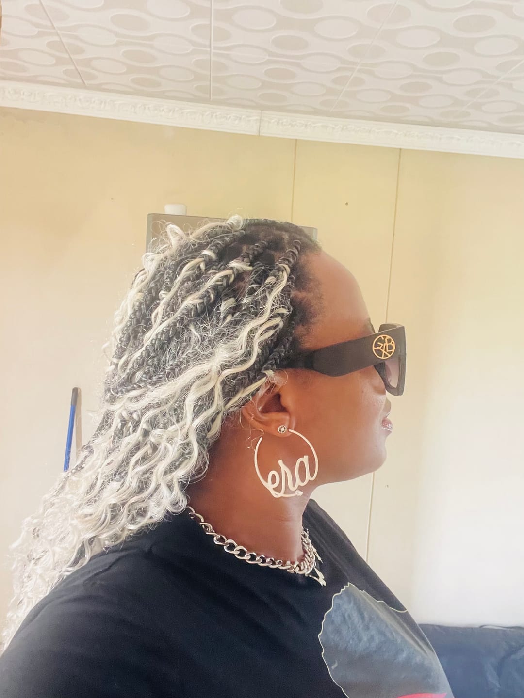 Customer photo review of Gold Diva Drop Earrings