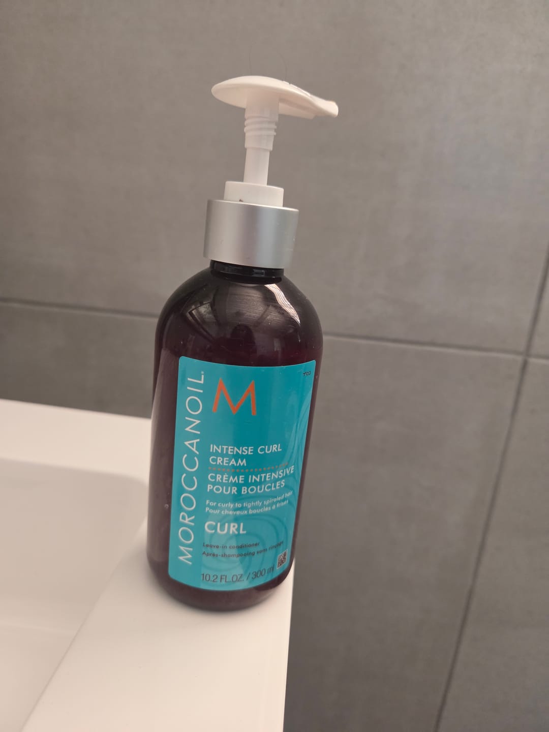Customer photo review of Moroccanoil Intense Curl Cream - Curl Defining Cream 300ml