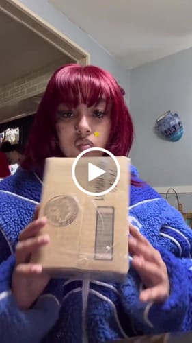 Customer video review of Banana Breath Prerolls