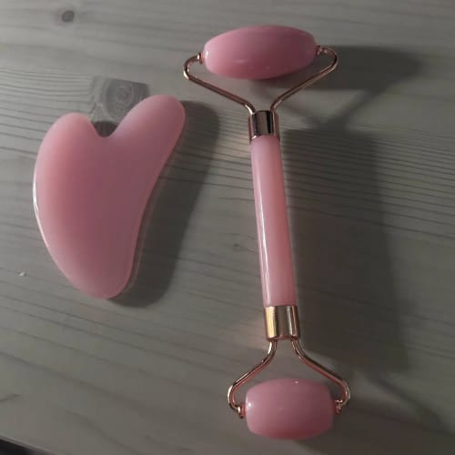 Customer photo review of Edelrose Gua Sha Roller