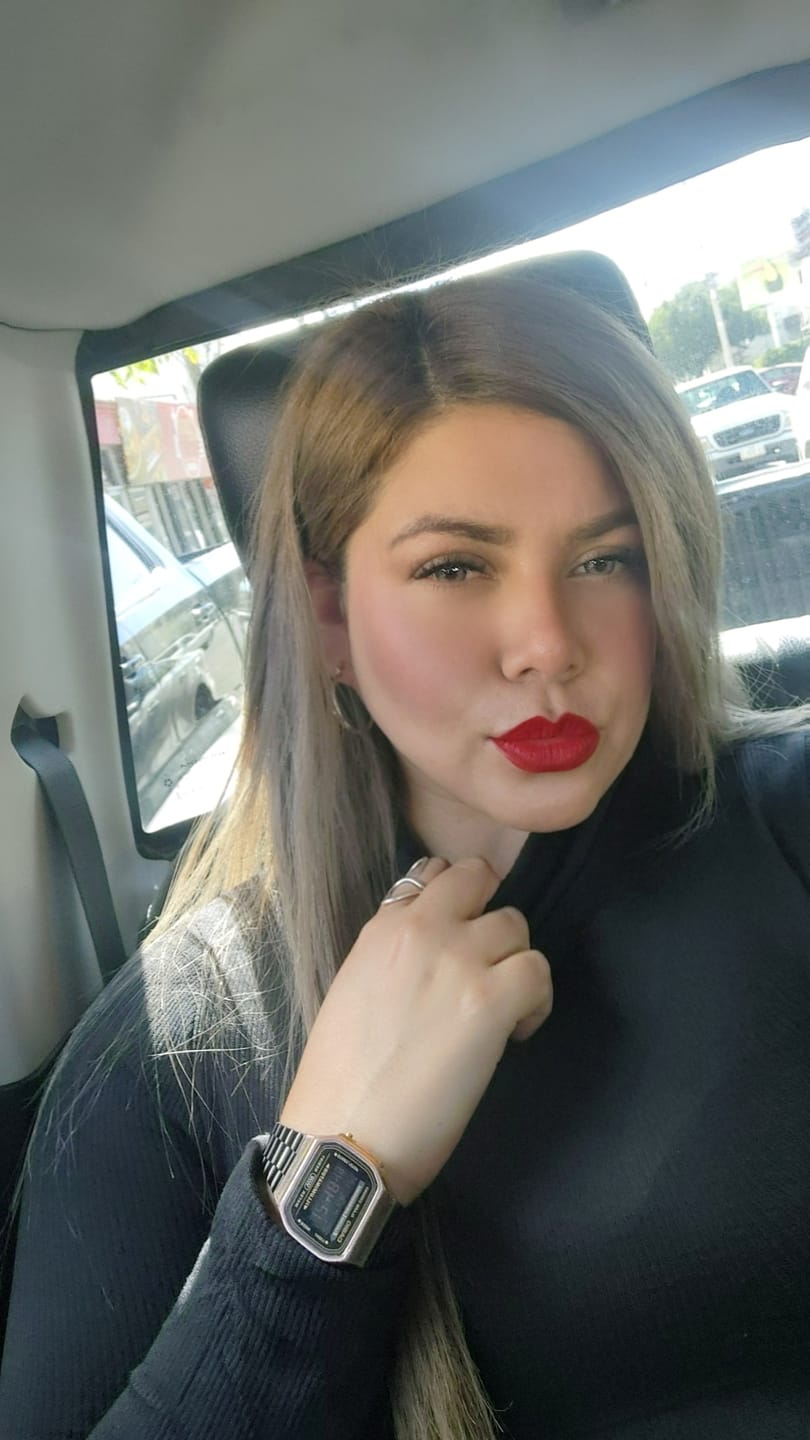 Customer photo review of Amazonia Icy Volcano Gray Prescription Colored Contact Lenses
