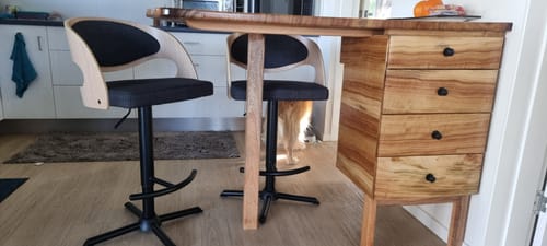 Customer photo review of Como Kitchen Bar Stool