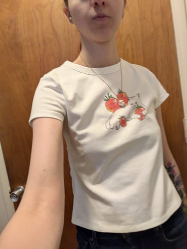 Customer photo review of Daisy Strawberry T-Shirt