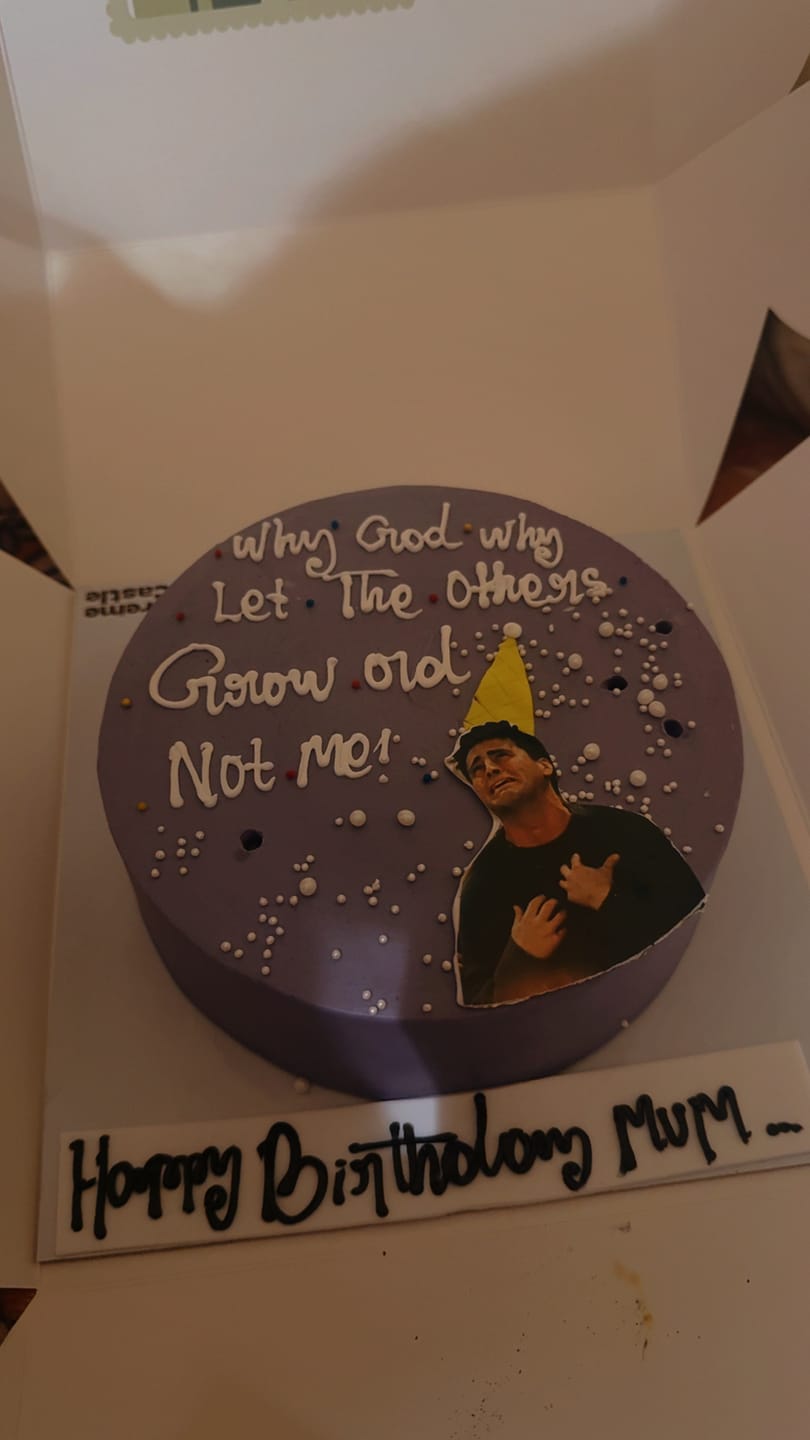 Customer photo review of Joey Meme Cake