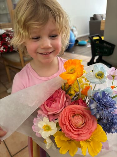 Customer photo review of Bright Flowers