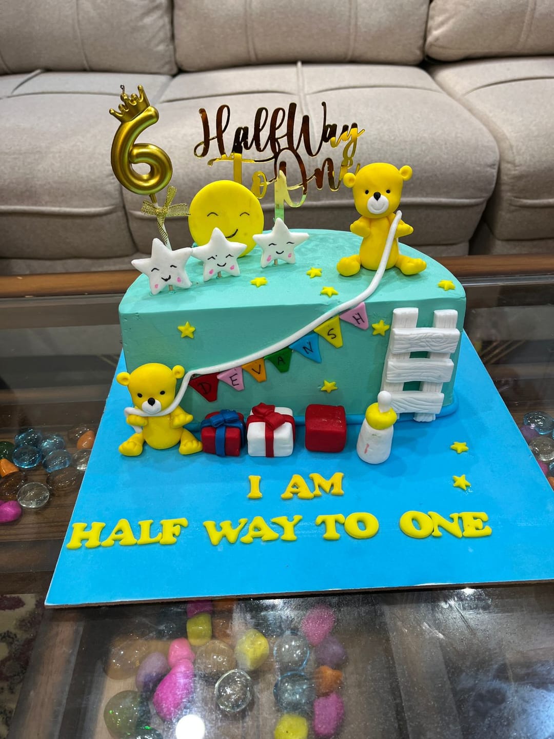 Customer photo review of Teddy 6 Months Cake