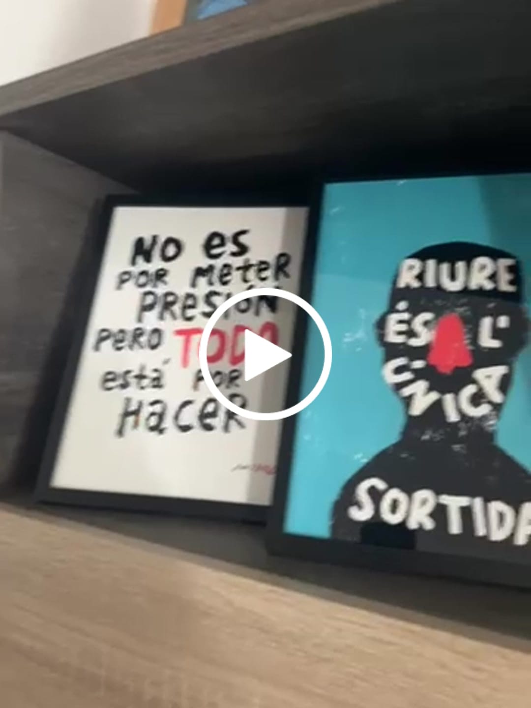 Customer video review of Print "Riure és l'única sortida"