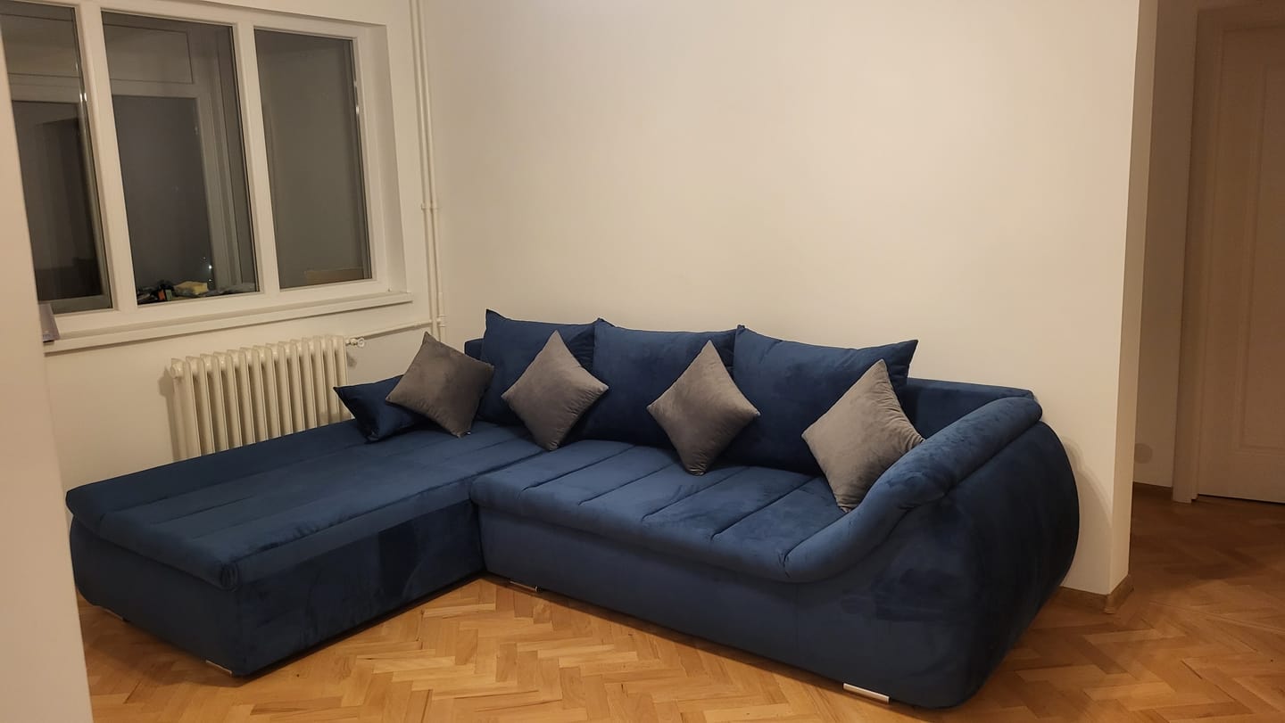 Customer photo review of Coltar extensibil ROSARIO-OANA, stofa catifelata albastru, 300x200x76 cm