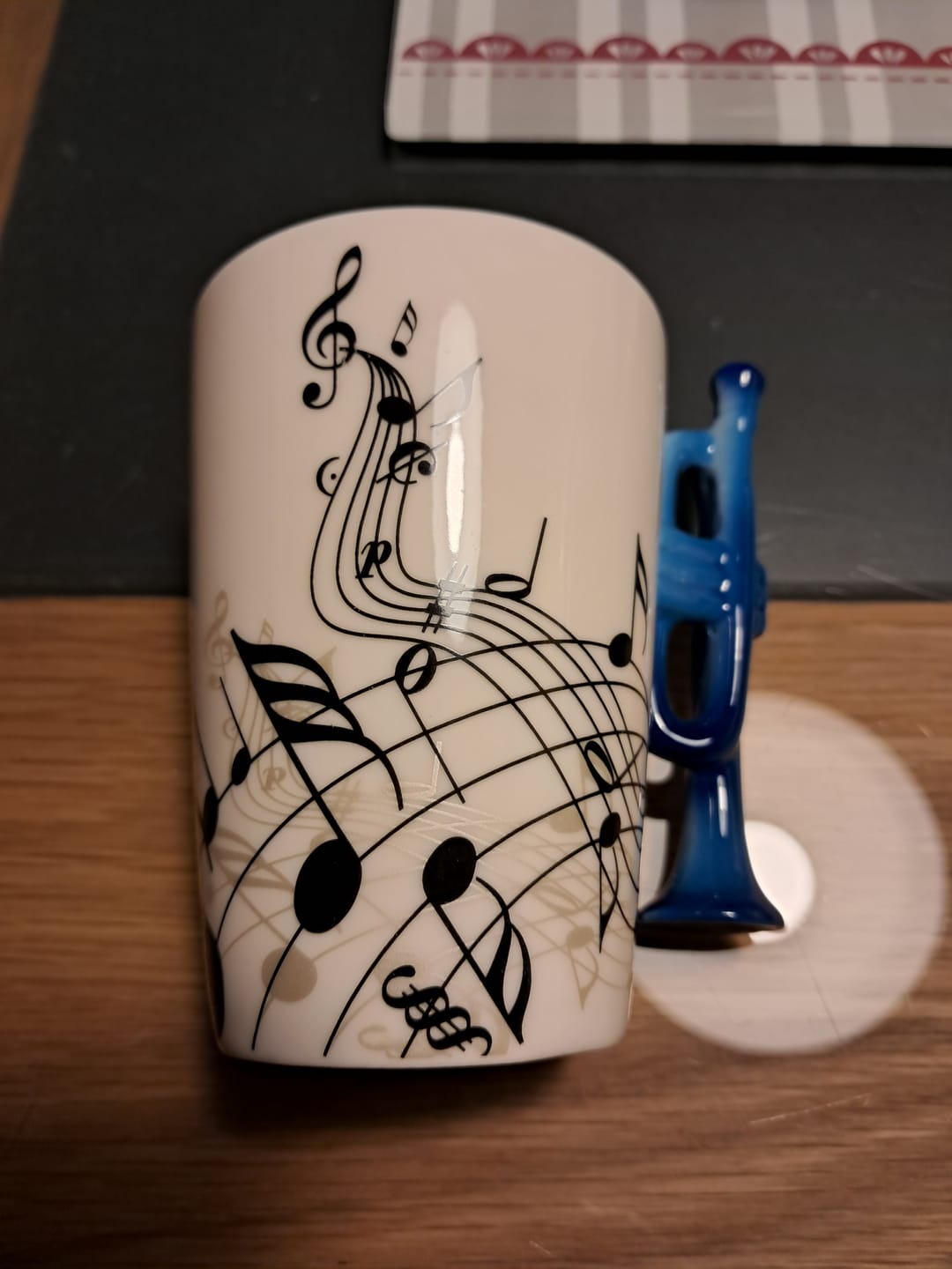Customer photo review of Merveilleuses tasses de musiciens