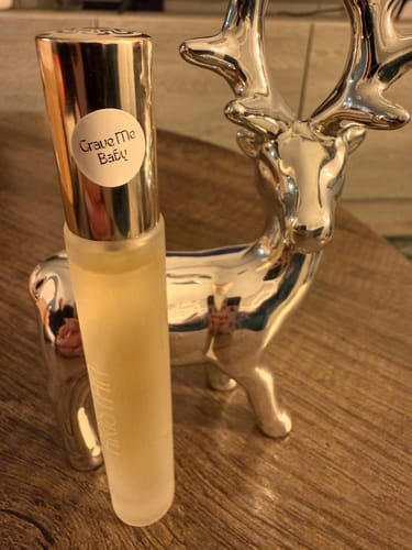 Customer photo review of Crave me, Baby