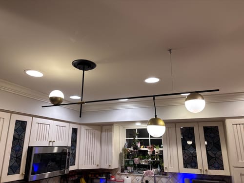 Customer photo review of Modern 3-light Linear Island Lighting