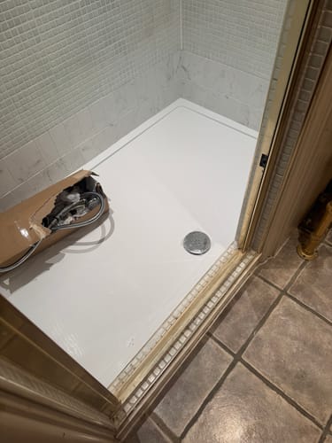 Customer photo review of 1600 x 900 Rectangle Stone Shower Tray