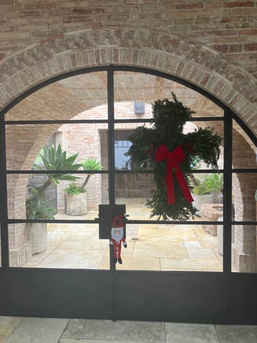 Customer photo review of Fresh Natural Christmas Grave Cross