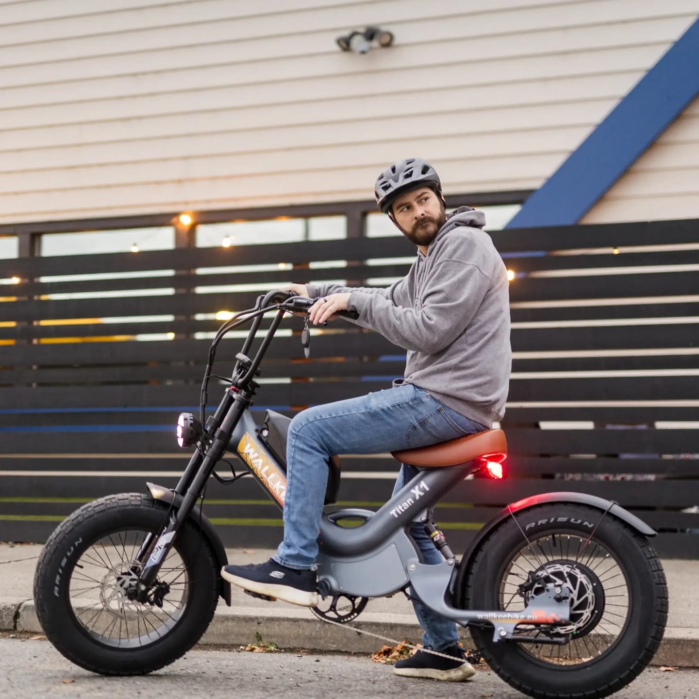Customer photo review of WALLKE Titan X1 Carbon Fiber Frame | 3800W Cruiser Ebike