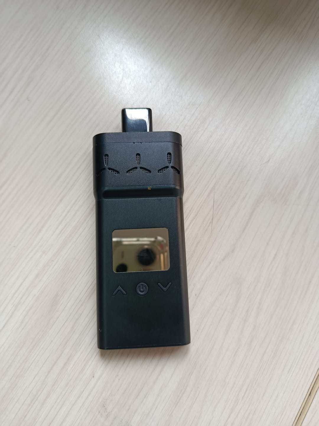 Customer photo review of AIRVAPE X | Dry Herb  and Concentrate Vaporizer– Advanced Slim Design, Discreet & Long Battery Life