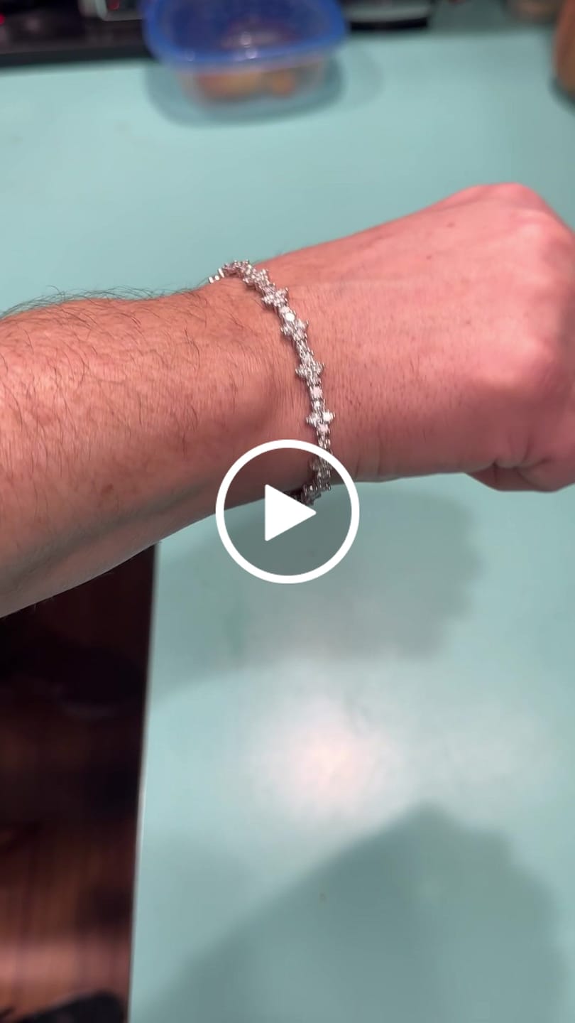 Customer video review of Moissanite Thorn Bracelet
