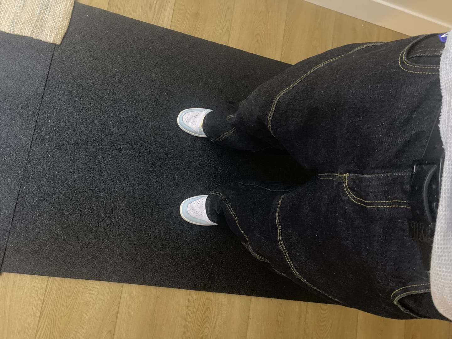 Customer photo review of Aelfric Eden Rope Washed Baggy Barrel Jeans